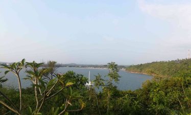 beaches and nature of sri lanka