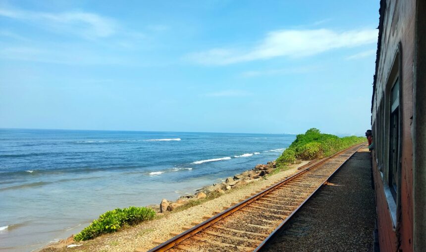 Solo travel in Sri Lanka using public transport